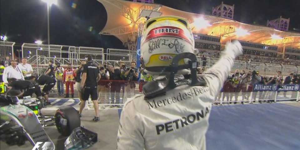 Hamilton se queda con la pole en Bahréin Hamilton se queda con la pole en Bahréin