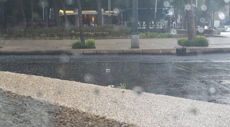 Video: granizada en la Ciudad de México - lluvia-20abr-cdmx-rodolfo_padilla
