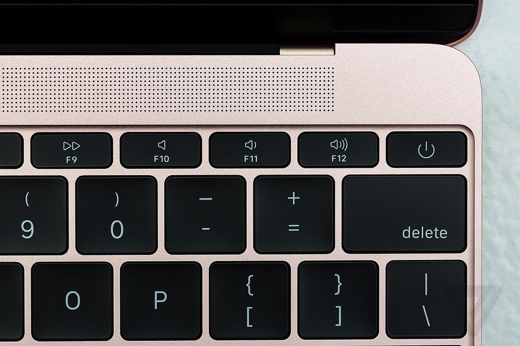 Apple lanza nueva MacBook color oro rosa - macbook-rosa-1