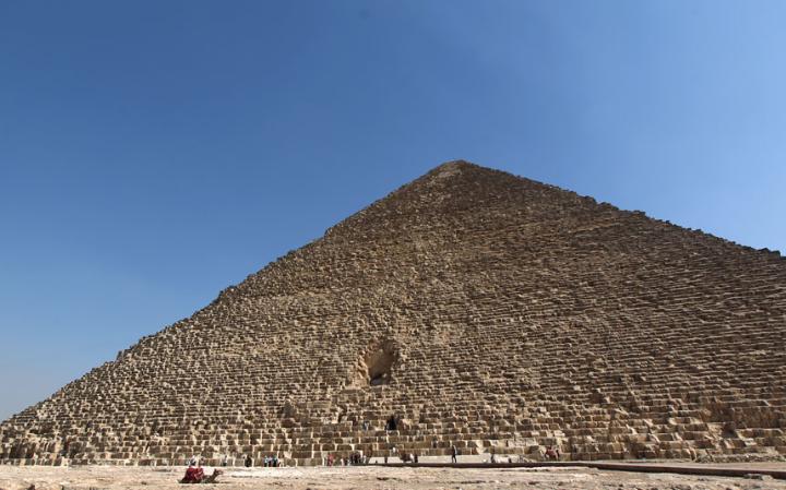 Las construcciones más altas a través de la historia - piramide-gizah