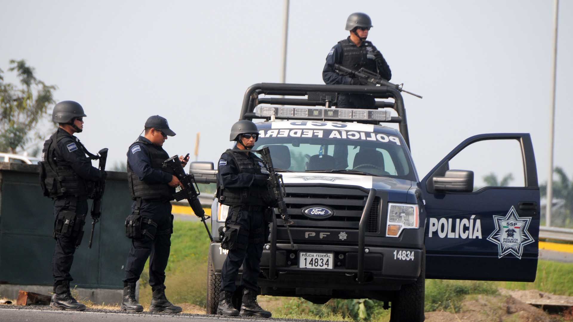 Asesinan a dos hombres en un bar de Acapulco