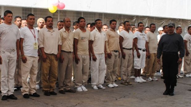 Iniciativa de EPN sobre mariguana liberaría a 2 mil 500 detenidos - presos