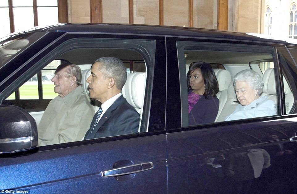 Se reúnen los Obama con la reina Isabel II y su esposo - principe-felipe-obama