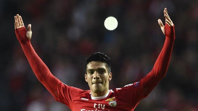 Raúl Jiménez es el jugador más caro en la historia de Portugal