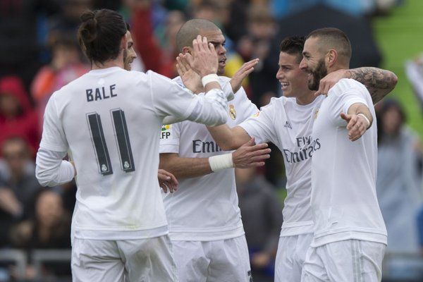 Real Madrid golea y se acerca a la cima - real-madrid-1