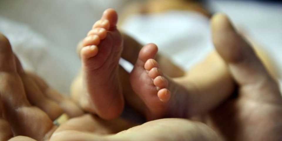 Abandonan a recién nacida en delegación Cuauhtémoc