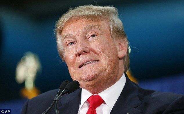 Donald Trump es peligroso y no escucha a la gente: Clinton