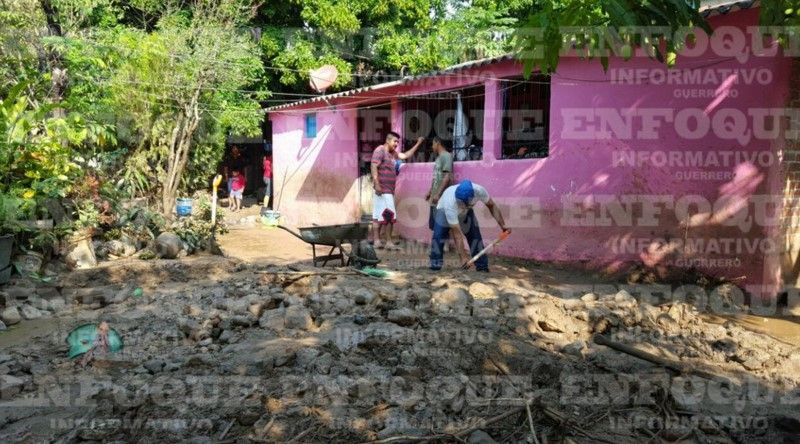 Lluvias provocan la muerte de un menor en Guerrero - vivienda-quechultenango-enfoque-informativo