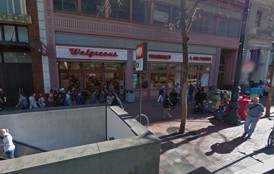 Revelan mensajes racistas de policía de San Francisco - walgreens