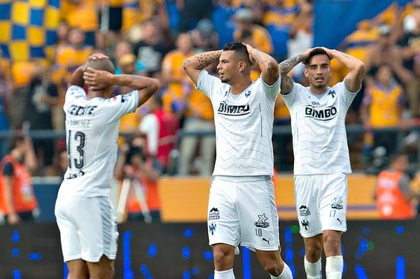 Rayados dejan a Tigres al borde del abismo - 13102874_10153532796337050_1231637400029452148_n