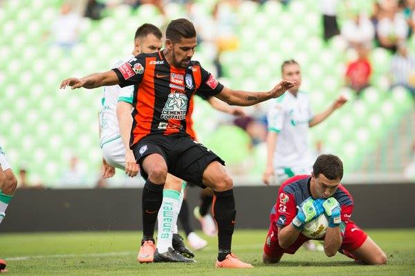 Santos empata pero queda en suspenso por Marchesin - 13151493_10153534581332050_2008560351602451797_n