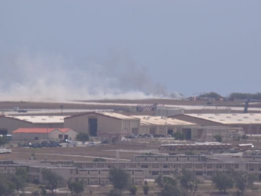 Bombardero B-52 de EE.UU. se estrella en base aérea de Guam - 635991984733549759-a11a422a-8ee4-44ca-b0fc-ee97cb5cf9b2