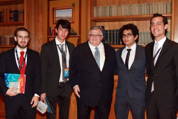 Avala FMI condiciones macroeconómicas de México: Carstens - Agustín-Carstens