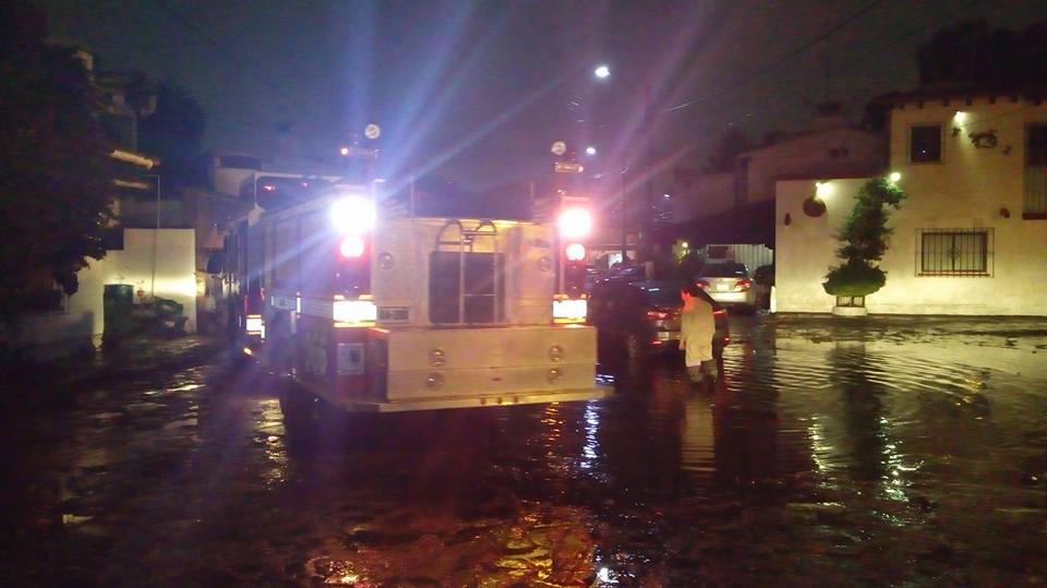 Tormenta eléctrica provoca daños en Atizapán - Atizapán-Twitter-