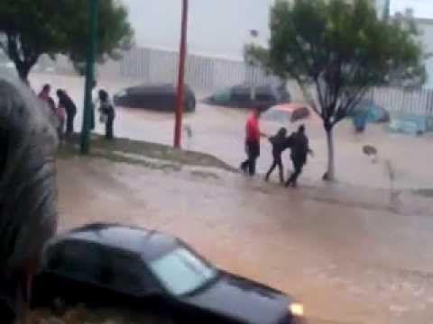 Tormenta eléctrica provoca daños en Atizapán - Atizapán-lluvias