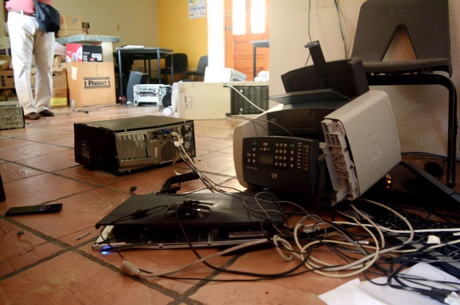 CETEG bloquea varios puntos de Chilpancingo - CETEG-Chilpancingo-Sur2