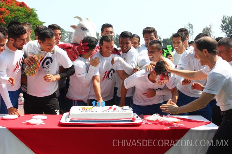 Las Chivas cumplen 110 años - CHIVAS-4