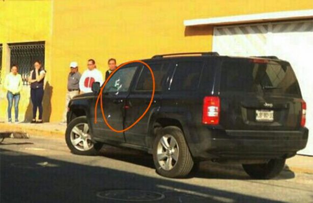 Asesinan a funcionaria de Neza - Camioneta-Neza