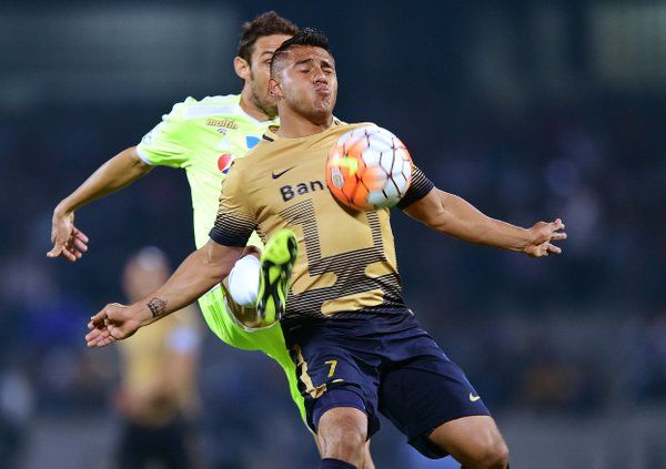 Sufriendo, pero a cuartos de final - ChlhOmeWwAEsp8m