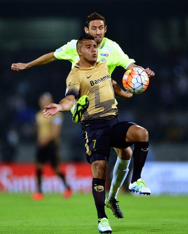 Sufriendo, pero a cuartos de final - ChlhPD2WkAAL8u3