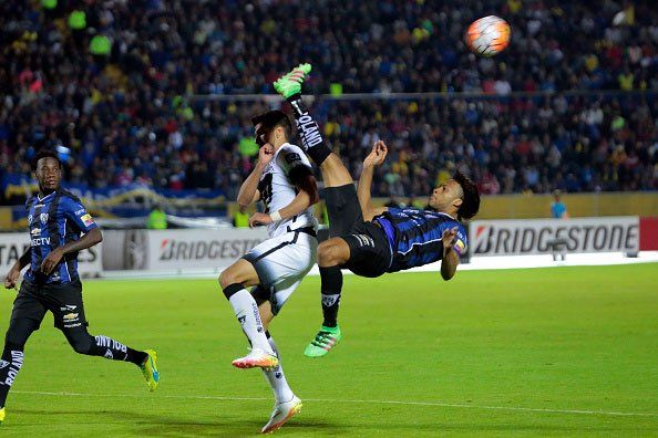 Pumas pierde en Ecuador, pero deja la eliminatoria abierta - CitLWFDVAAQnmPP