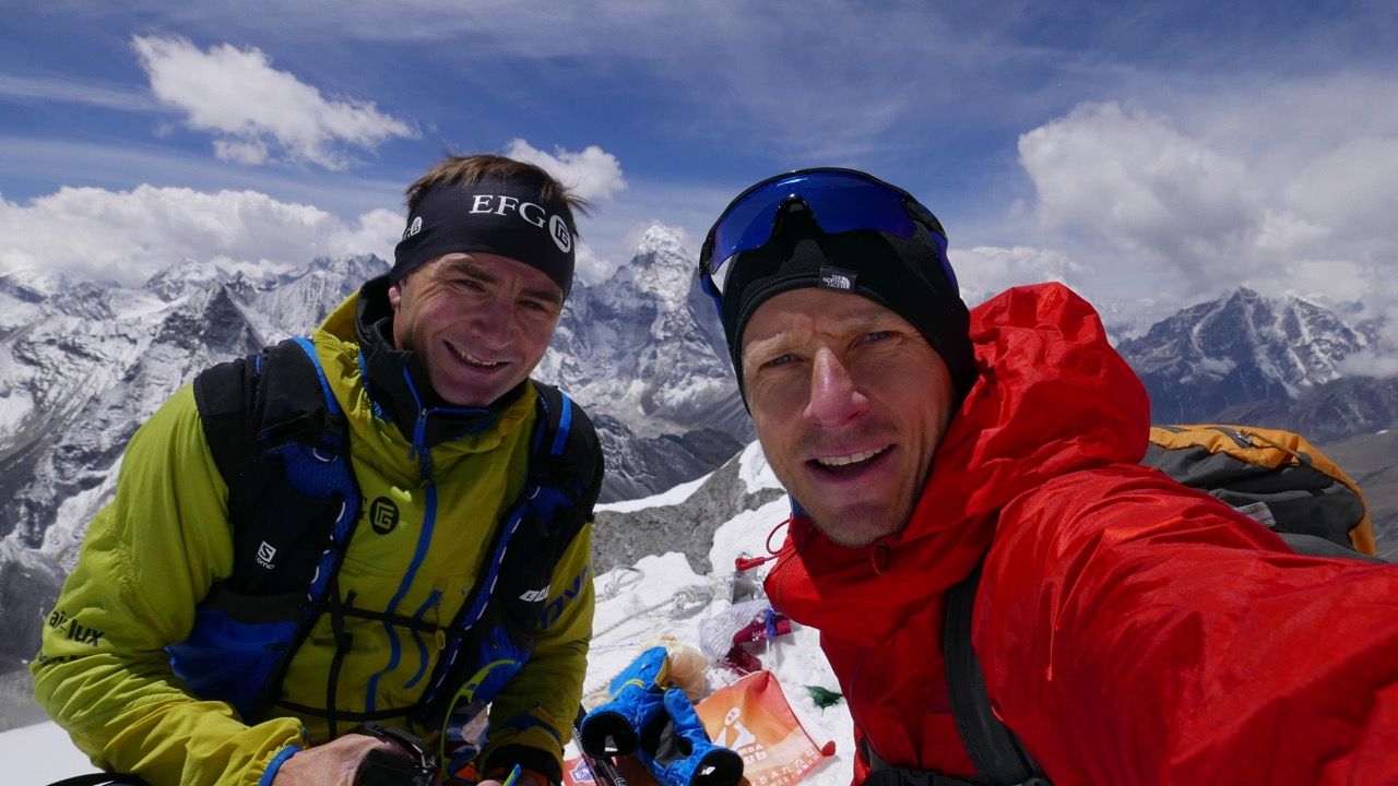 Encuentran a dos alpinistas encapsulados en glaciar después de 16 años - Himalaya-Foto-de-Montagnes-Magazine-