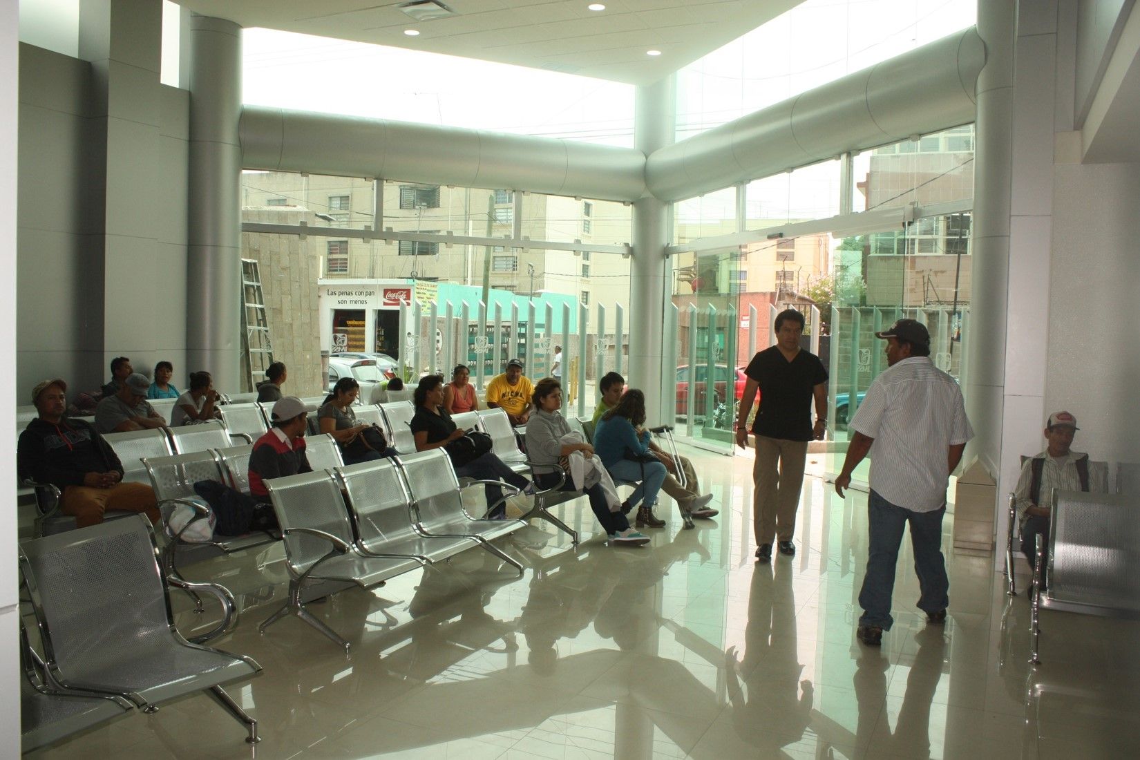 IMSS cumplió con el 97.5 por ciento de abasto de medicamentos en mayo - IMSS-