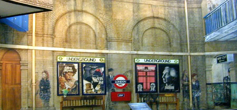 Los atractivos turísticos en el Metro de la Ciudad de México - Insurgentes-mural-Internet