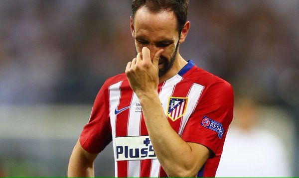 Juanfran dedica emotiva carta a la afición del Atlético