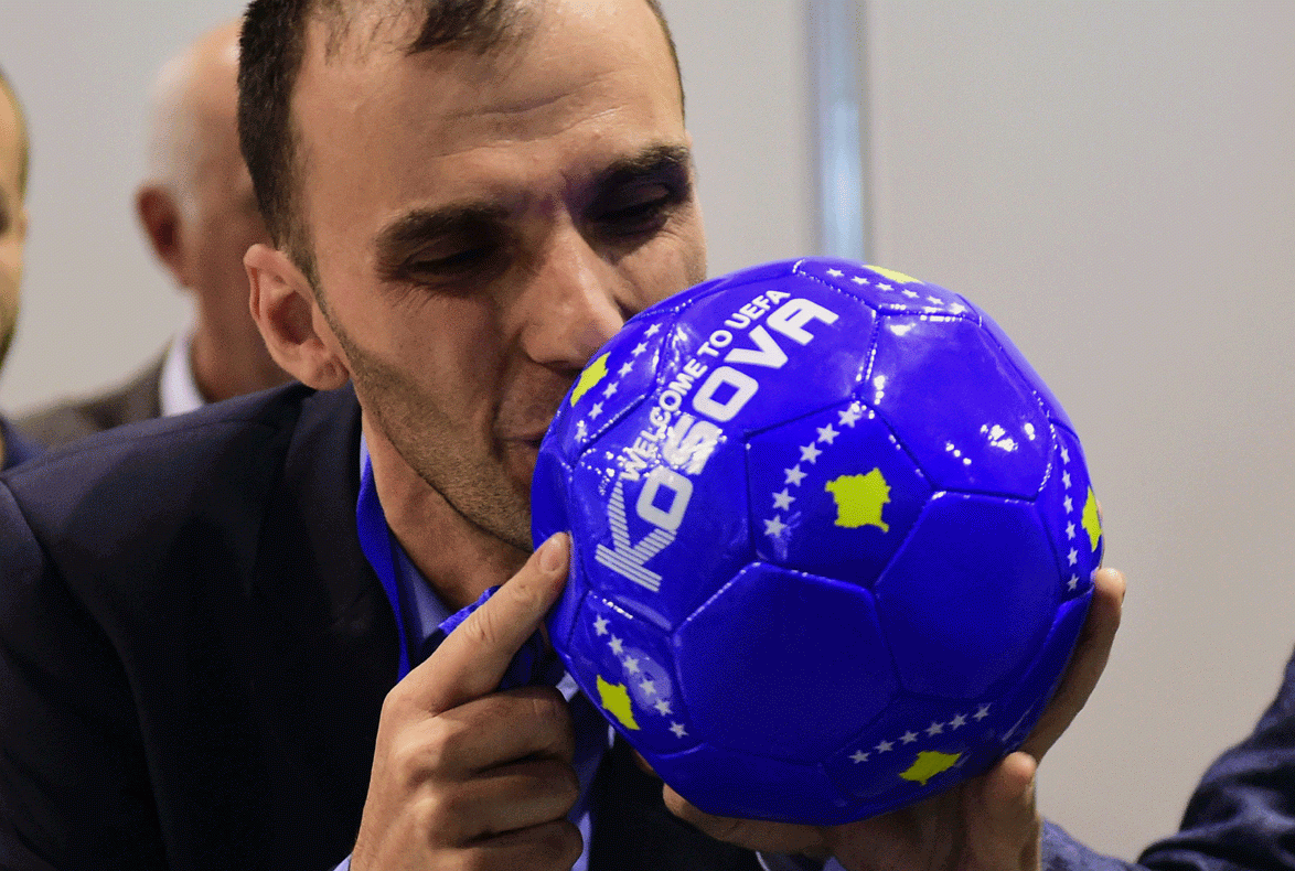Kosovo y Gibraltar nuevos miembros de la FIFA - Kosova-Internet