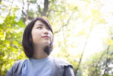 Apuñalan a artista por no aceptar regalo