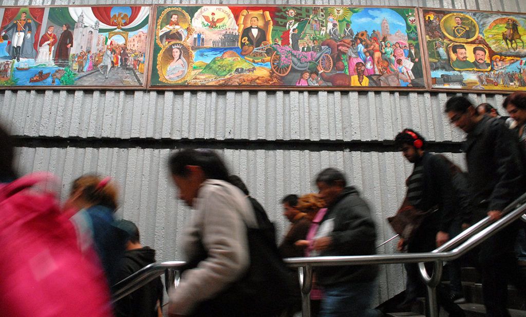Los atractivos turísticos en el Metro de la Ciudad de México - Metro-hidalgo-mural2-1024x617