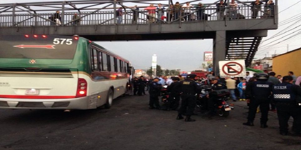 Intento de asalto deja un muerto y dos heridos en la México-Toluca