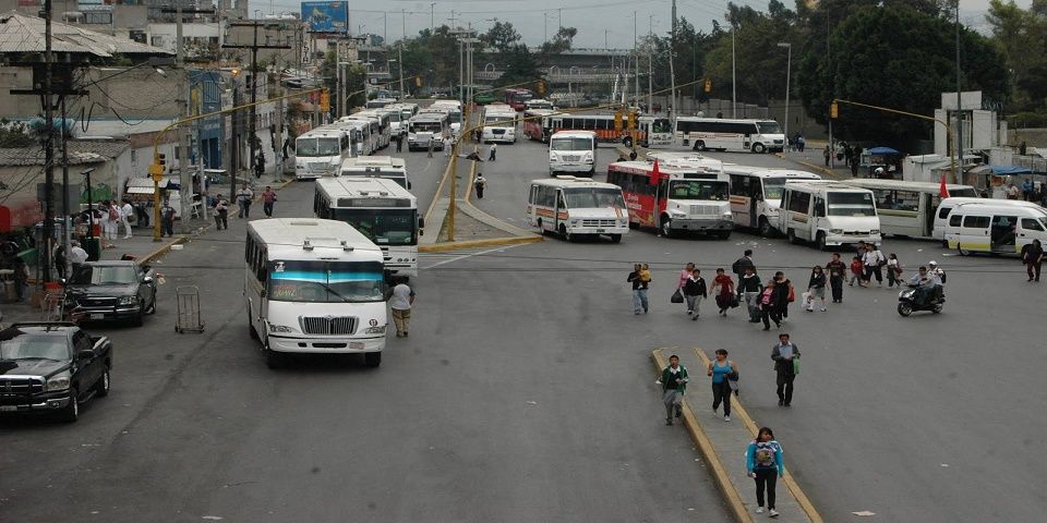 Suman 224 unidades de transporte público fuera de circulación tras operativo