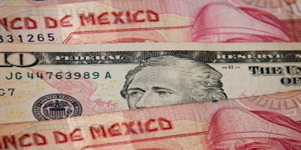 Dólar sigue a la alza. Cierra a la venta hasta en 18.55 pesos Dólar sigue a la alza. Cierra a la venta hasta en 18.55 pesos