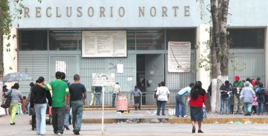 Renuncia director del Reclusorio Norte tras revelación de extorsiones - Reclusorio-Norte-Archivo-1024x521