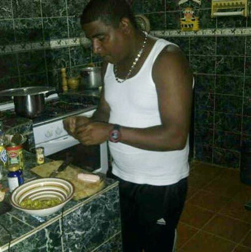 Queman vivo a un venezolano acusado de robo - Roberto-Bernal-Facebook-AP