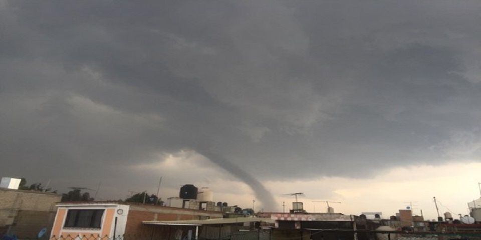Video: tornado azota Toluca