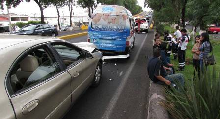 Suman 40 lesionados por accidentes de transporte público en Morelia