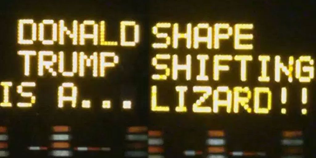 Califican de "lagartija" a Trump en letreros de autopistas de EE.UU. - Trump-Lizard