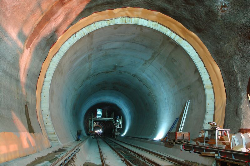 Galería: el túnel ferroviario más largo del mundo - Túnel-Suiza-Gotardo-12