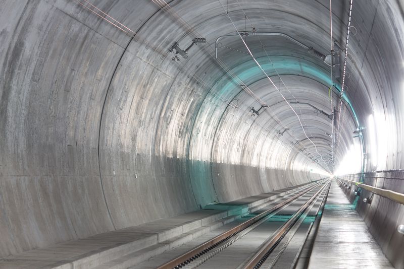 Galería: el túnel ferroviario más largo del mundo - Túnel-Suiza-Gotardo-16