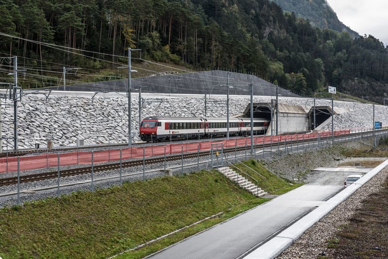 Galería: el túnel ferroviario más largo del mundo - Túnel-Suiza-Gotardo-20