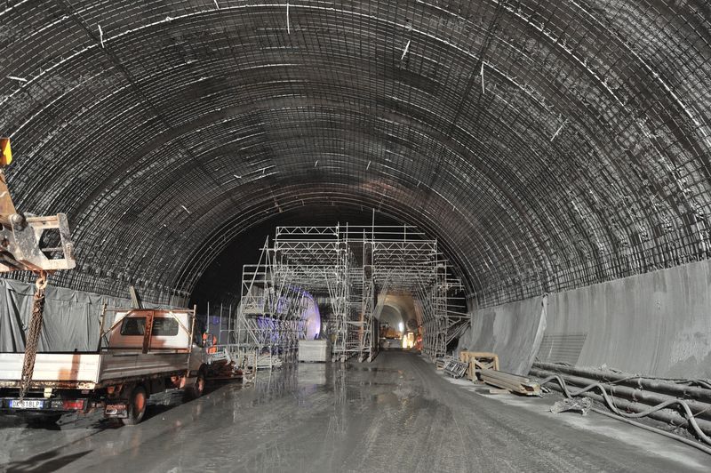 Galería: el túnel ferroviario más largo del mundo - Túnel-Suiza-Gotardo-5