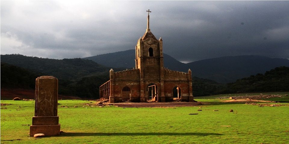 Emerge pueblo que estuvo sumergido por más de 30 años