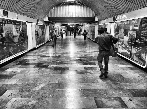 Los atractivos turísticos en el Metro de la Ciudad de México - auditorio-photorbg