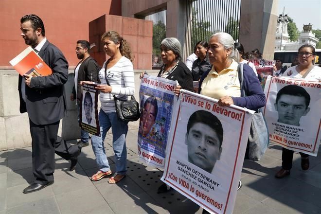SRE acepta comisión de seguimiento para caso de Ayotzinapa - ayotzinapa-
