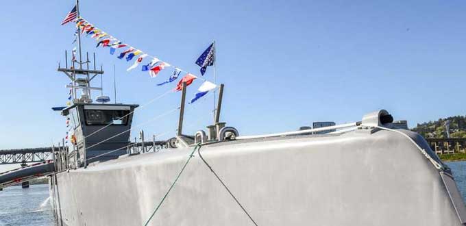 Presentan barco militar que navega por sí mismo y sin tripulación - barco-Internet-2