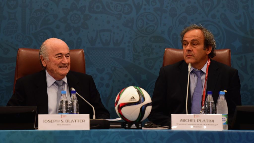 Platini renunciará a la presidencia de la UEFA - blatter-and-platini-1024x576