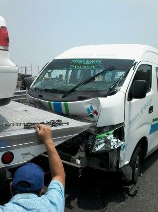 Chocan al menos 11 vehículos en la Autopista del Sol - carambola-cuernavaca-autopista-sol-ZonaCNoticias2